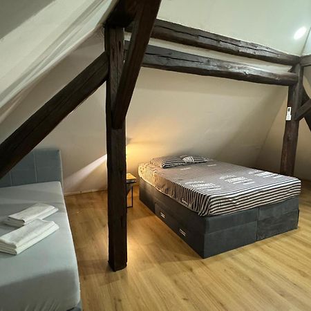 Apartman Buzanova Lejlighed Zagreb Eksteriør billede