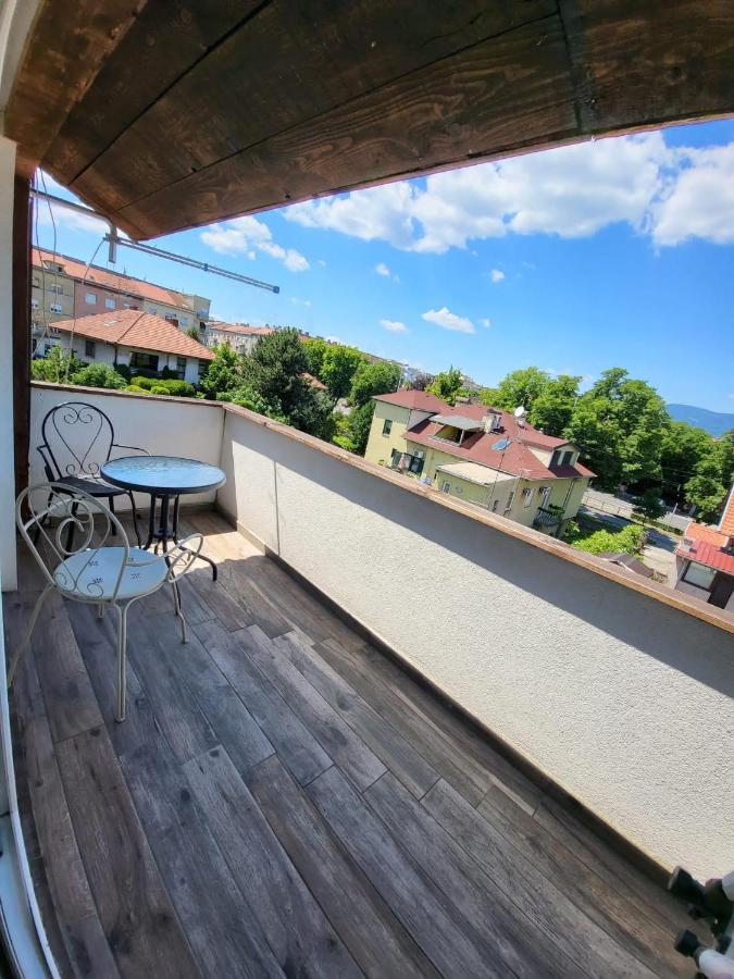 Apartman Buzanova Lejlighed Zagreb Eksteriør billede