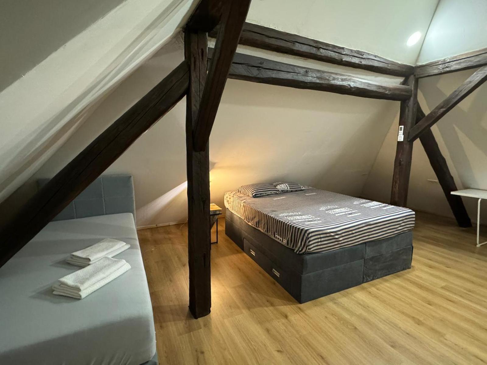 Apartman Buzanova Lejlighed Zagreb Eksteriør billede